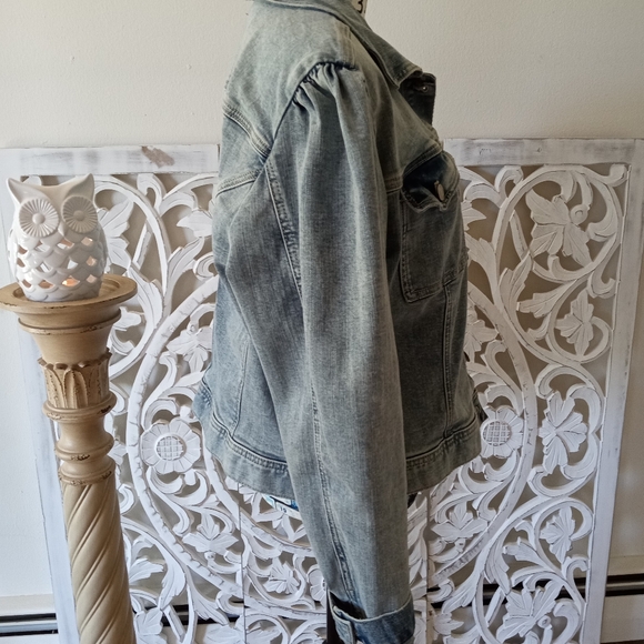 maurices XL Light Sandblast Denim Jacket - Picture 11 of 17
